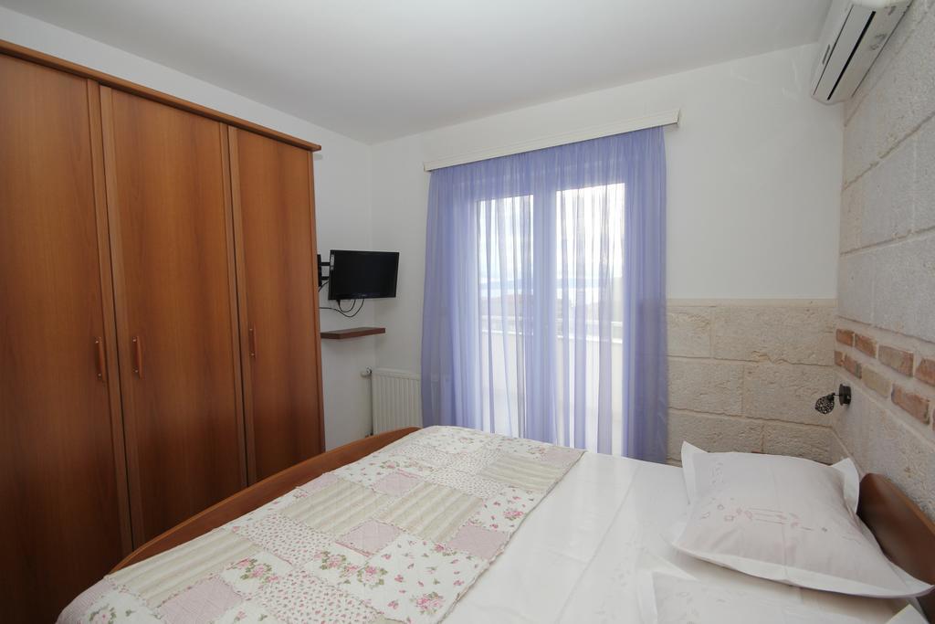 Apartmani Sulenta Tucepi Luaran gambar
